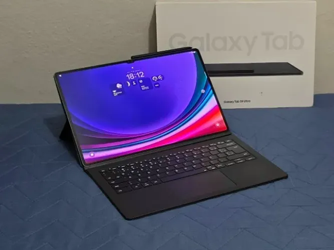 Galaxy Tab S9 Ultra Completo com Teclado 512GB e 12GB RAM - Tablet Samsung