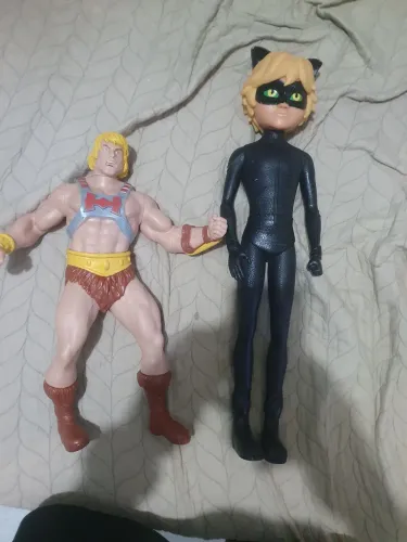 Boneco he-man & cat noir