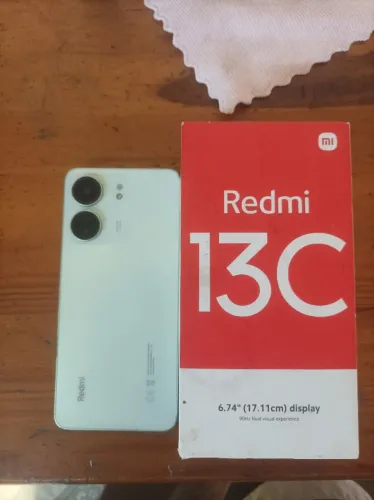 Vendo redmi 13C semi novo 128gb
