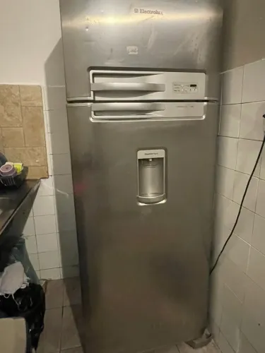 Vendo Electrolux Frost Free Dupelx 462 litros