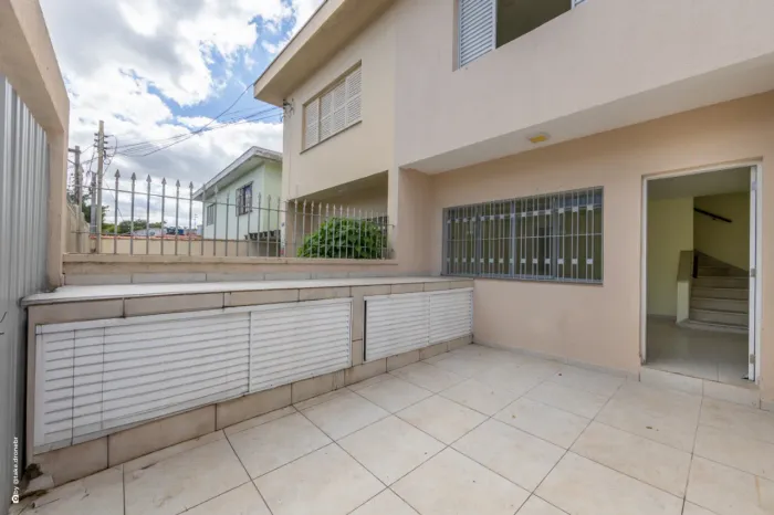 Sobrado para venda em Jardim Ipanema (Zona Sul) com 4 quartos, sendo 1 suíte, 130m²
