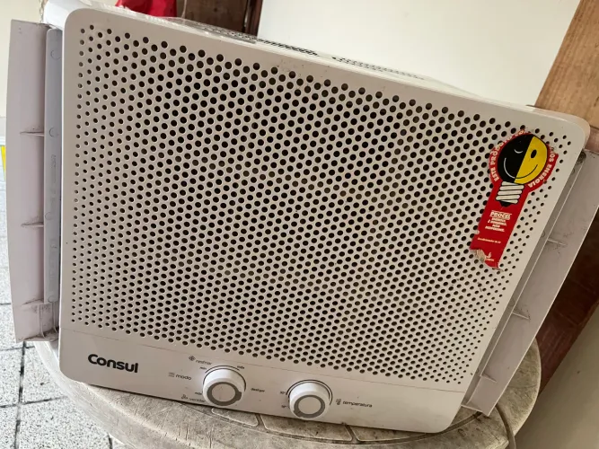 Vendo ar-condicionado Consul 7.500 btu