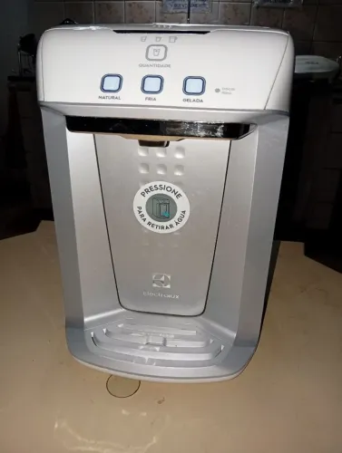 Purificador de água Electrolux 