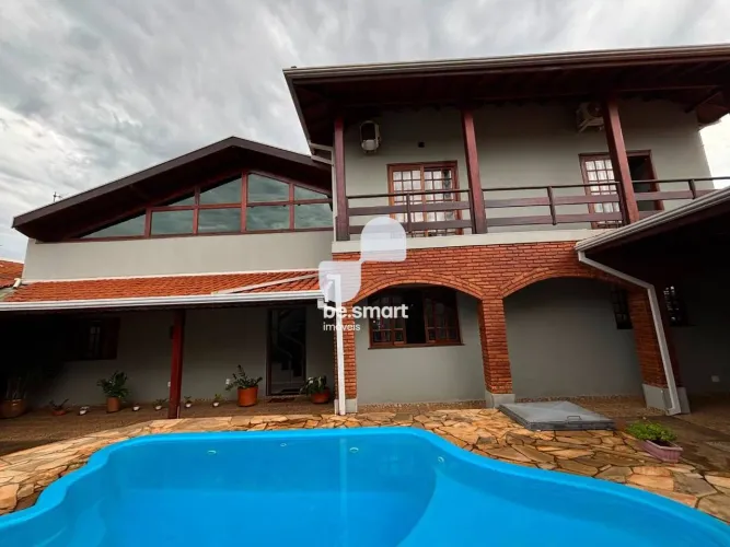 Casa com 4 dormitórios à venda, 274 m² por R$ 840.000 - Jardim Carlos Gomes - Pirassununga