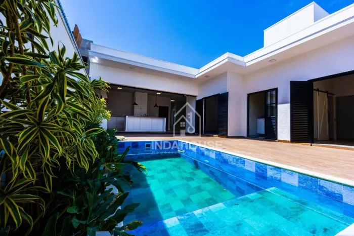 Casa à Venda no Residencial Maria Cândida em Indaiatuba - SP