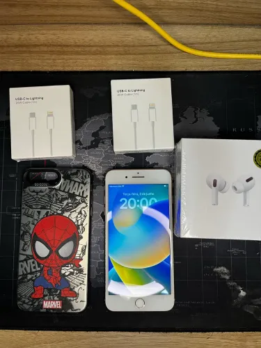 iPhone 8 rose 64gb 