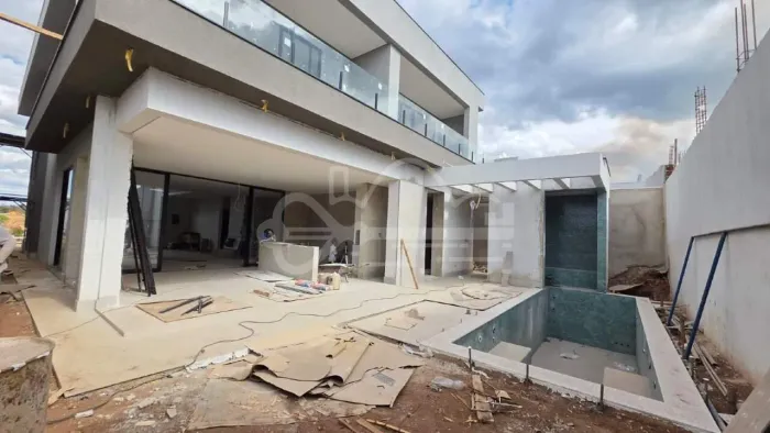 Casa em condomínio à venda, 4 quartos, 4 suítes, 4 vagas, Gran Park Toscana - Vespasiano/M