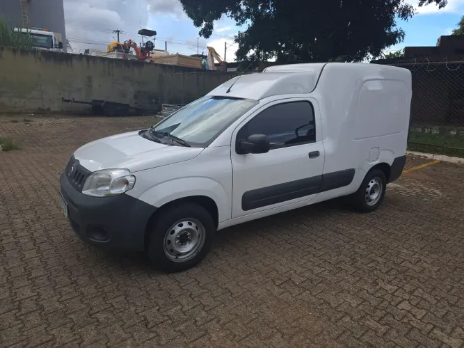 Fiat Fiorino Work. Hard 1.4 Flex 8V 2P 2021