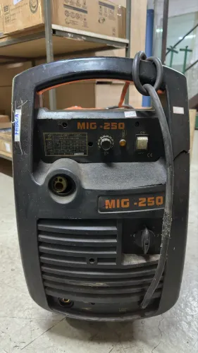 2 Máquinas de Solda MIG 250 Profissional 220V