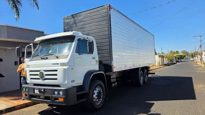 Vendo truck VW 23230 2014