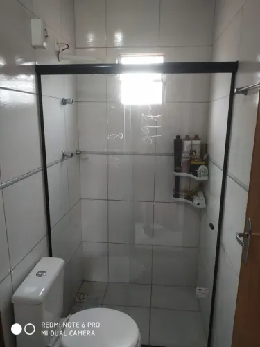 Box para banheiro, espelhos, gabinete para pias, mesas, prateleiras, janelas,portas etc