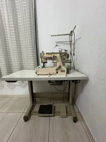 Máquina de Costura Overlock Sun Special