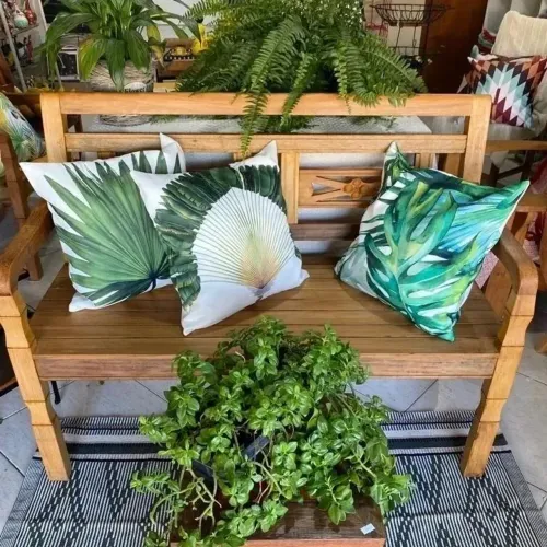 Banco namoradeira de madeira de demolição 