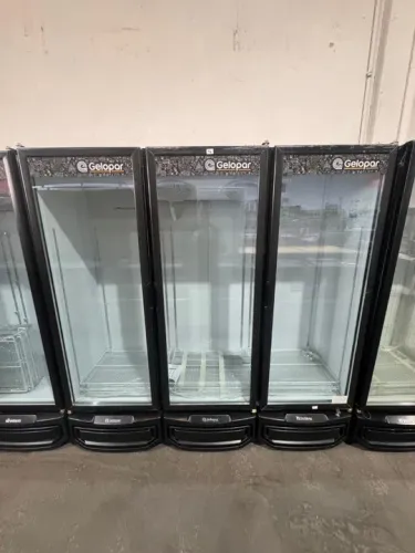 Conservador vertical 3 portas 1450 litros nova com garantia de fabrica 