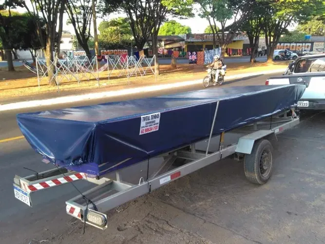 Capa de canoa sob medida