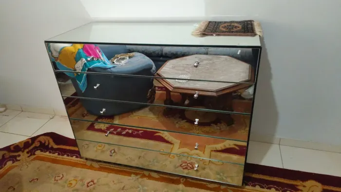Cômoda Gaveteiro espelhado 5 gavetas