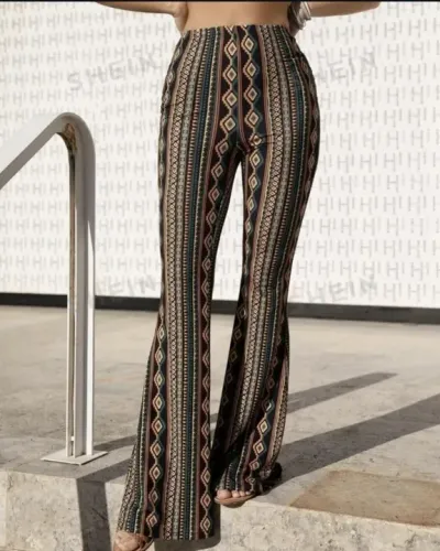 Calça estampada flare