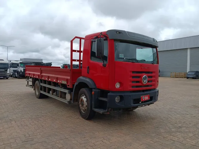 Volkswagen 15.190 E Constellation 2p (diesel)(E5) 2018/2019 VAMOS SEMINOVOS