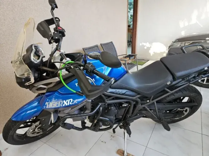 Vendo Tiger 800 XRx 2016 azul - Impecável, Revisada e Pronta para rodar!