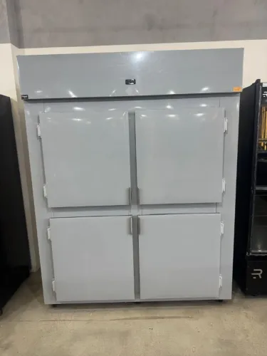 Geladeira de cervejas 4 portas 2030 litros com prateleiras inox NOVA 