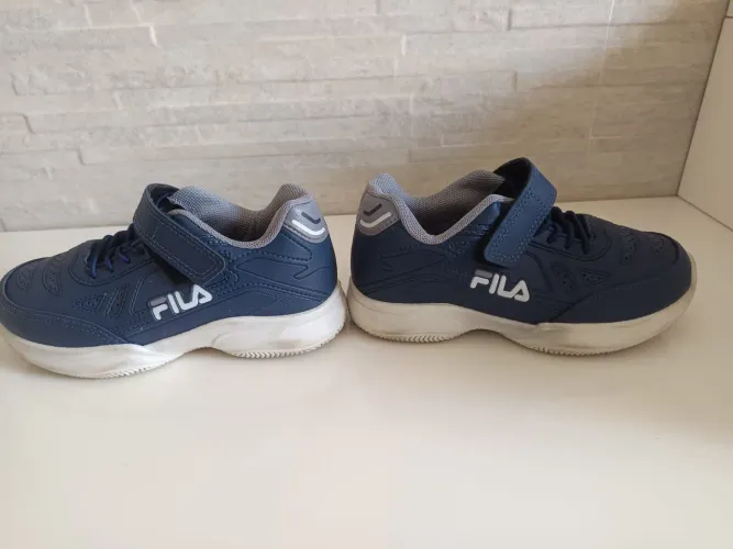 Tênis infantil fila
