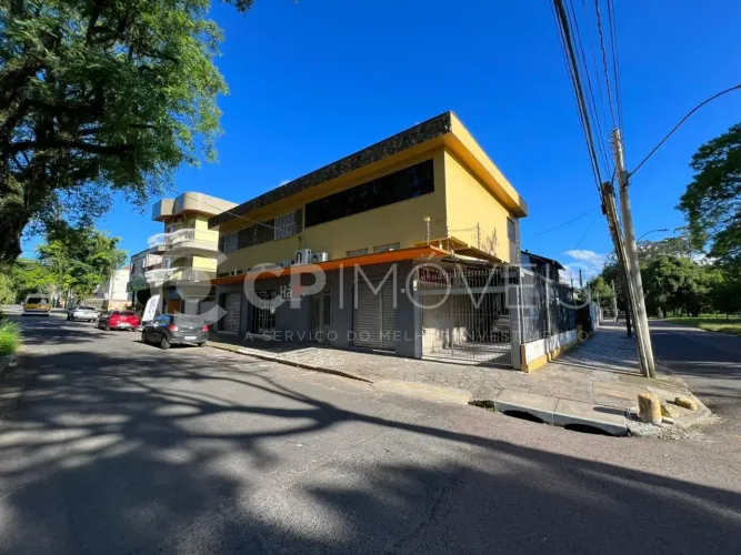 Prédio em Porto Alegre, no bairro Jardim São Pedro, à venda.