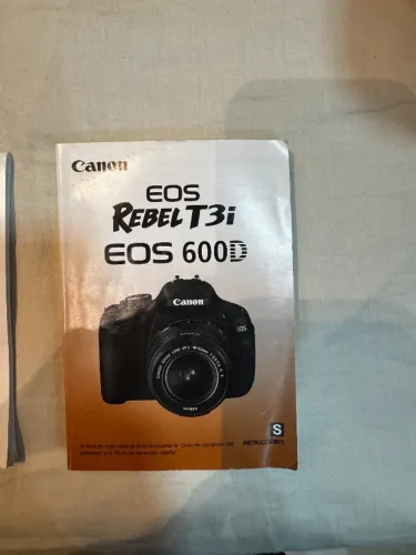 Máquina Fotográfica Cânon e 2 lentes novas sem uso