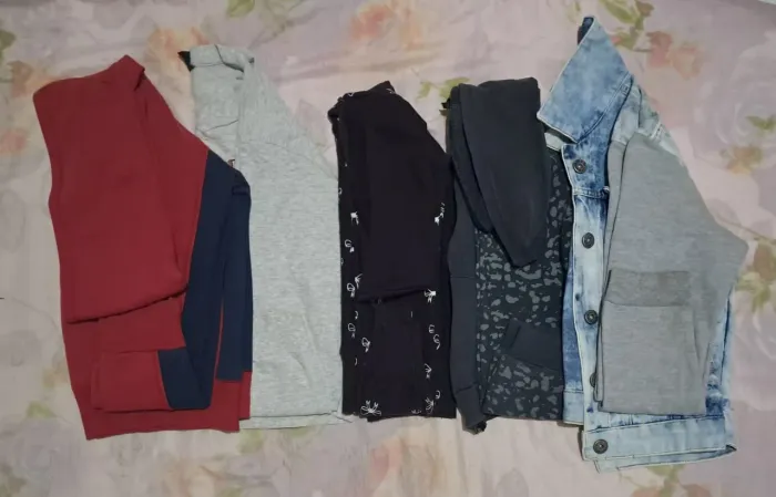 Vendo 5 blusas de frio feminina