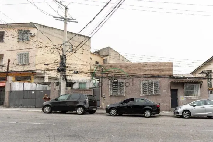 Galpão - Rua Chaves Faria - Aluguel ou Venda - São Cristovão