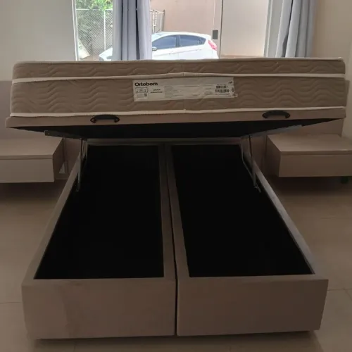 Cama box casal com baú Queen size molas ensacadas airtechh