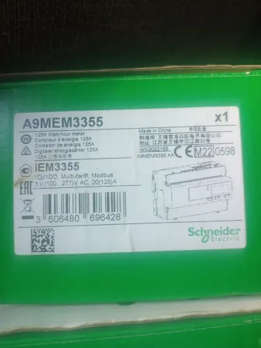 Medidor de energia Schneider 
