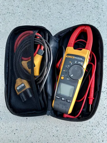 Fluke 376 True RMS AC/DC Clamp Meter with iFlex®