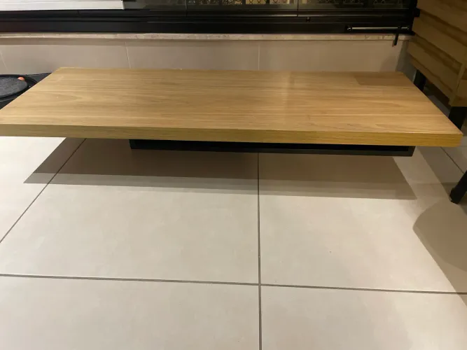 Prateleira Suspensa de Madeira 1,19m x 45cm - Ótimo Estado 