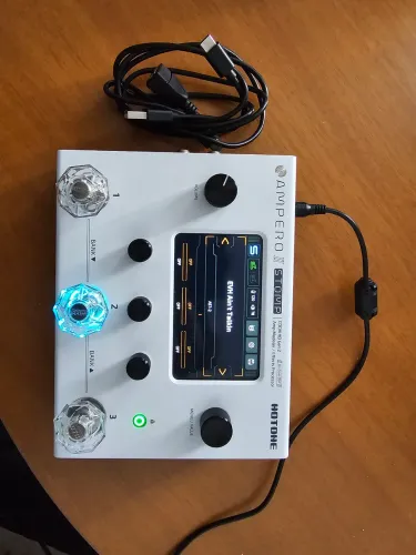 Ampero II Stomp semi nova