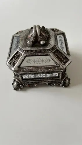 Porta Joias  Vintage em Metal