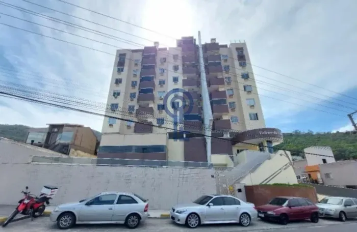 Apartamento 2 quartos Costeira do Pirajubaé