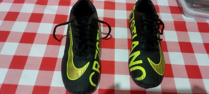Chuteiras Nike Mercurial CR7