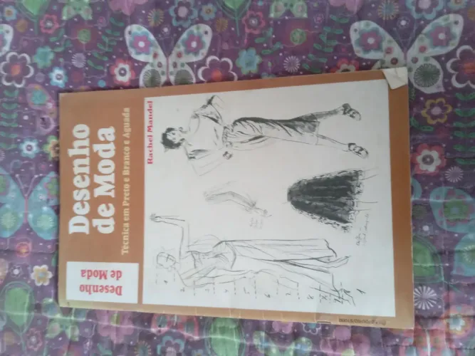 Desenho de Moda