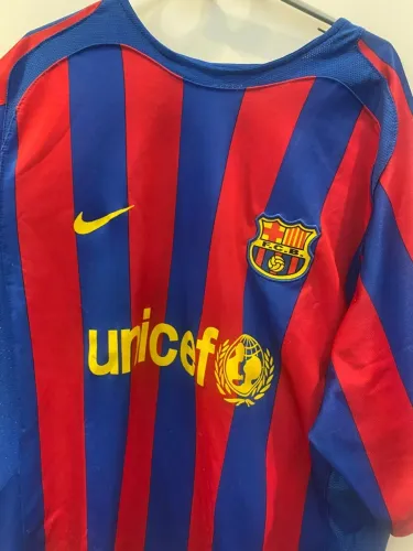 Camisa Barcelona - Ronaldinho - M