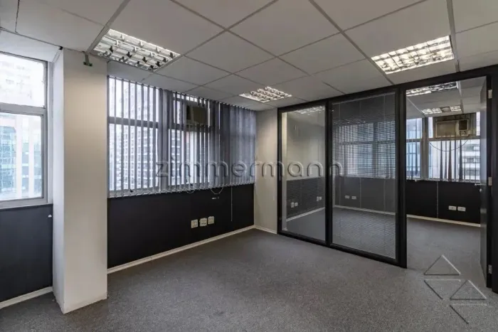 CONJUNTO COMERCIAL JARDIM AMÉRICA