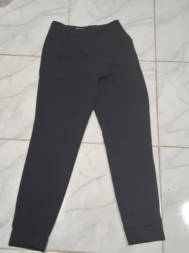 Calça Alfaiataria Preta Tamanho P