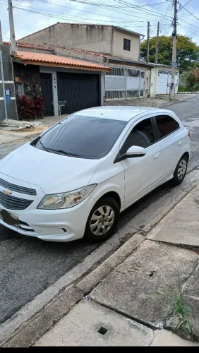 Chevrolet Onix Hatch LS 1.0 8V Flex Power Mec. 4P 2015