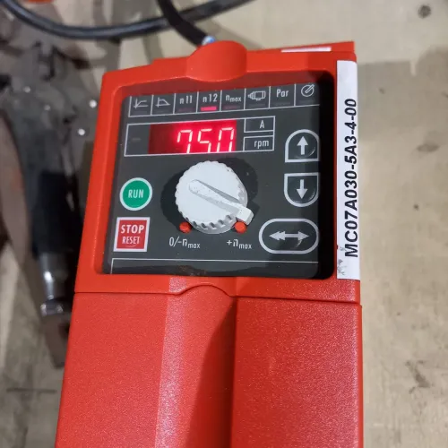 Inversor de frequência 