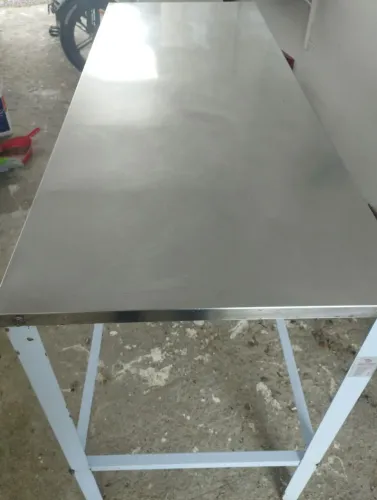 Bancada Inox 1,60x0,60x0,90
