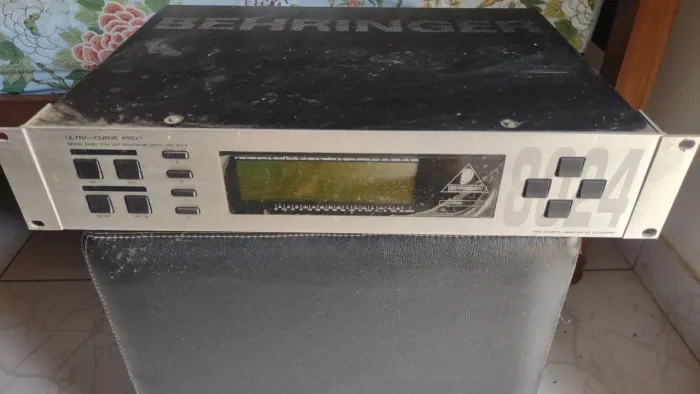 Behringer DSP8024 Ultra-Curve Pro