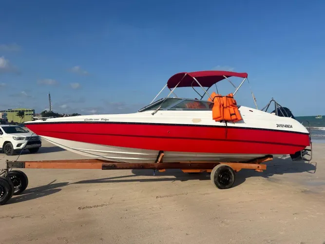 Casco de Lancha HD 24 pés