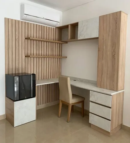 Home Office Completo com Design Moderno e Funcional