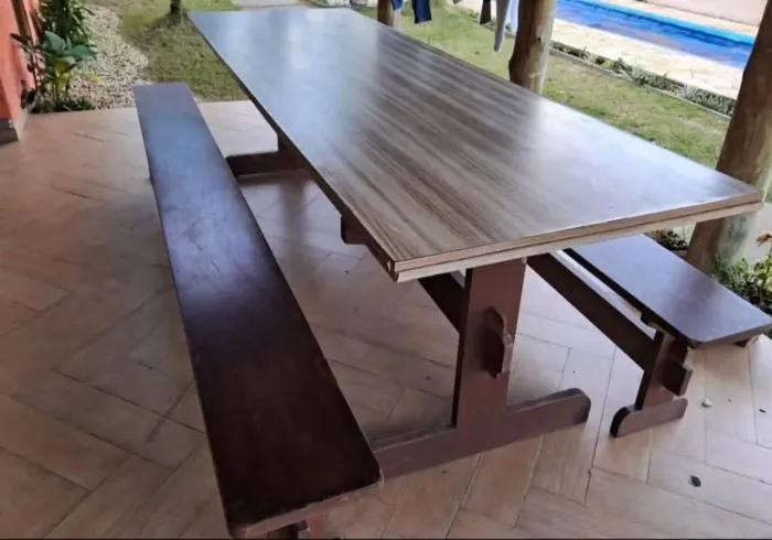 Mesa de churrasco madeira maciça, toda desmontável, T 3m