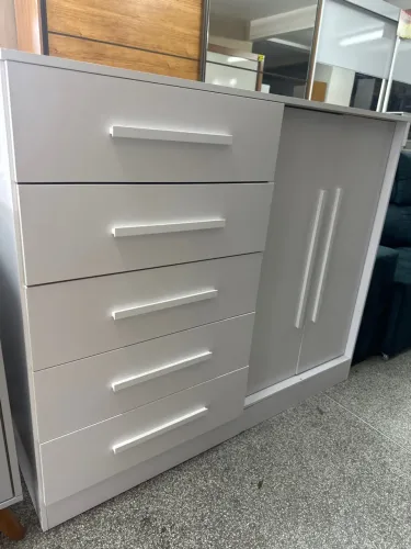 Cômoda Grande - Novo