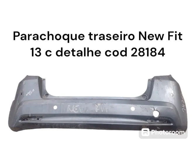 Parachoque traseiro New Fit 13 c/ detalhe